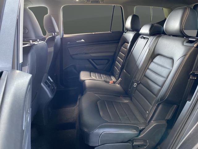 Used 2022 Volkswagen Atlas SEL Premium image 30