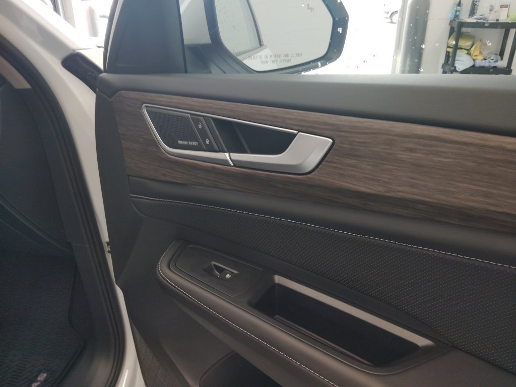 New 2026 Volkswagen Atlas SEL Premium R-Line image 18