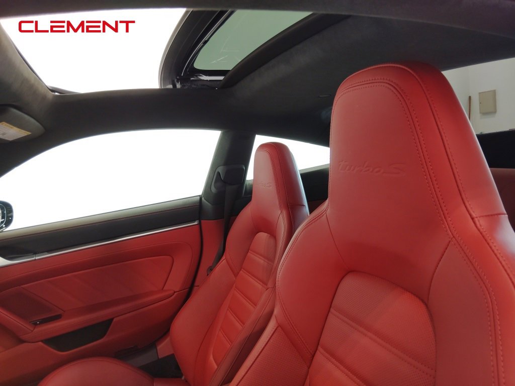Used 2024 Porsche 911 Turbo S w/ 911 Turbo Sportdesign Package image 23