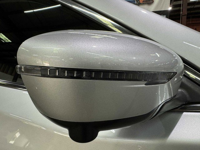 Used 2016 Nissan Rogue SL w/ SL Premium Package image 20