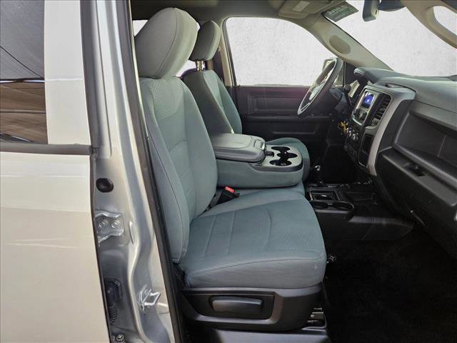 Used 2016 RAM 2500 Tradesman w/ Chrome Appearance Group image 17