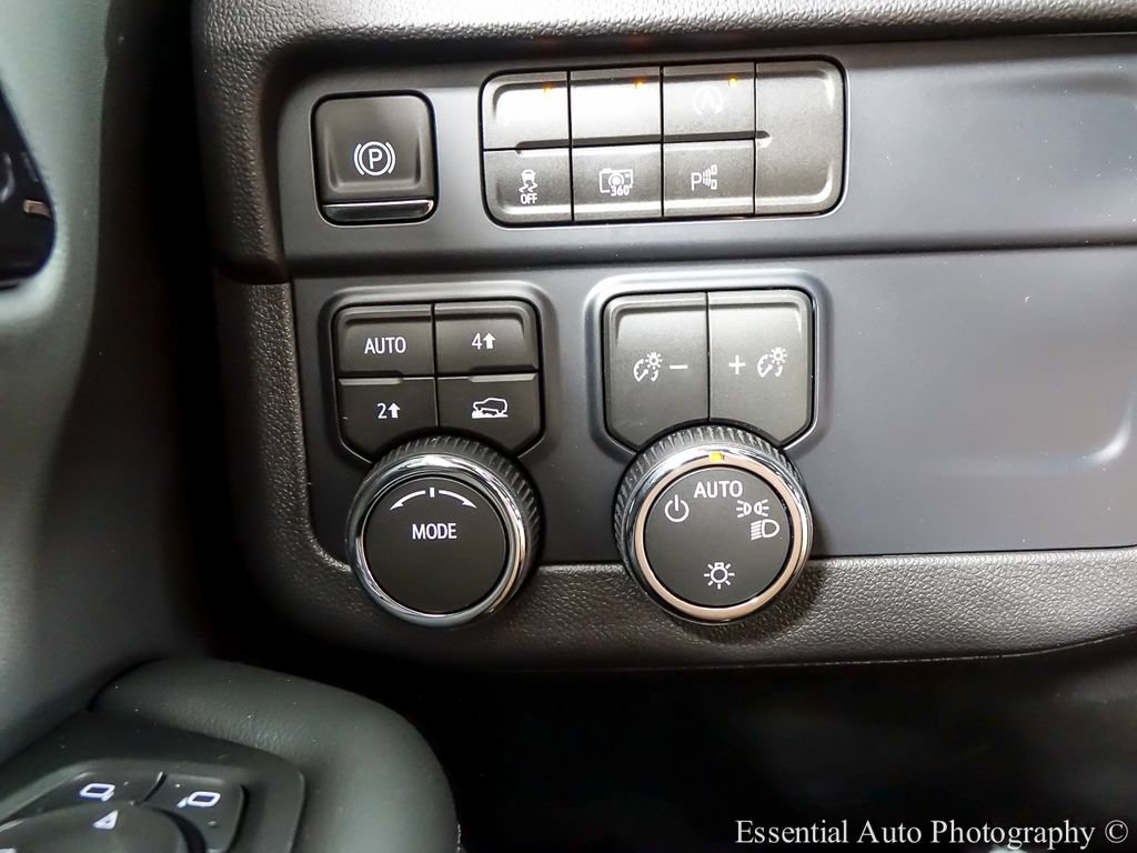 New 2026 Chevrolet Tahoe LS AWD/4WD image 17
