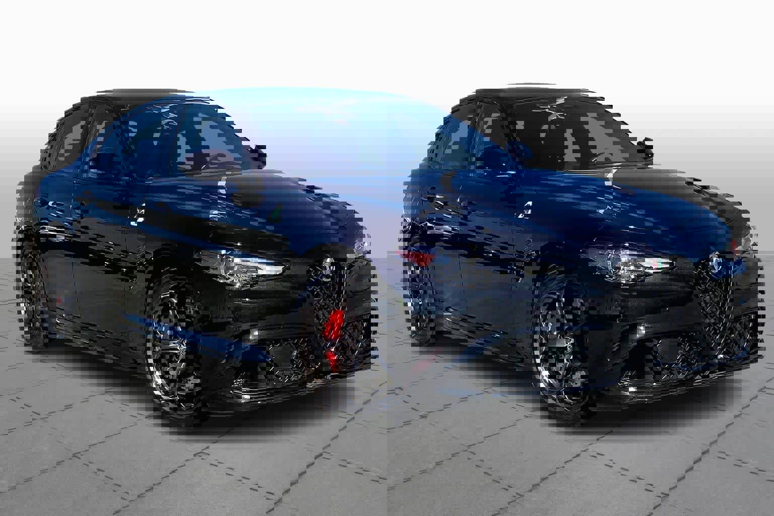 Used 2023 Alfa Romeo Giulia Quadrifoglio w/ Active Assist Plus Package image 2