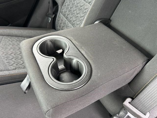 Used 2022 Chevrolet Equinox LT image 36