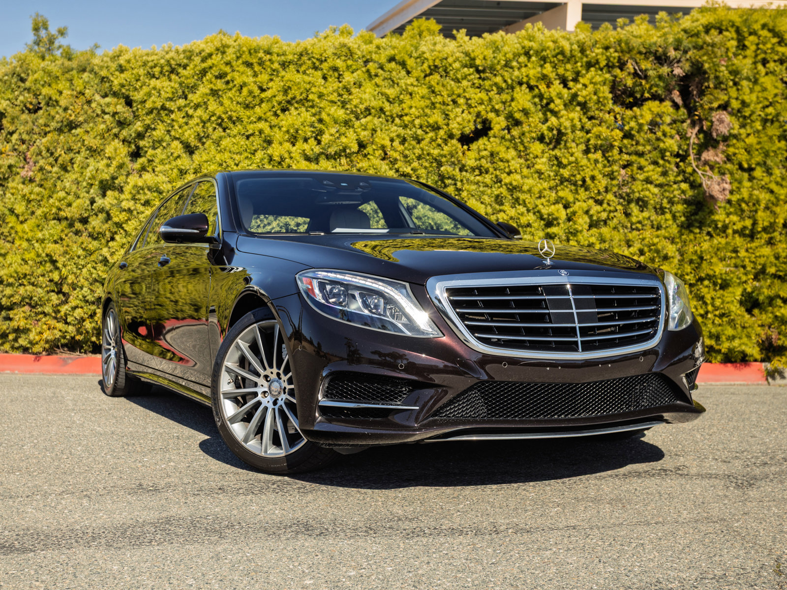 Used 2015 Mercedes-Benz S 550 Sedan image 3