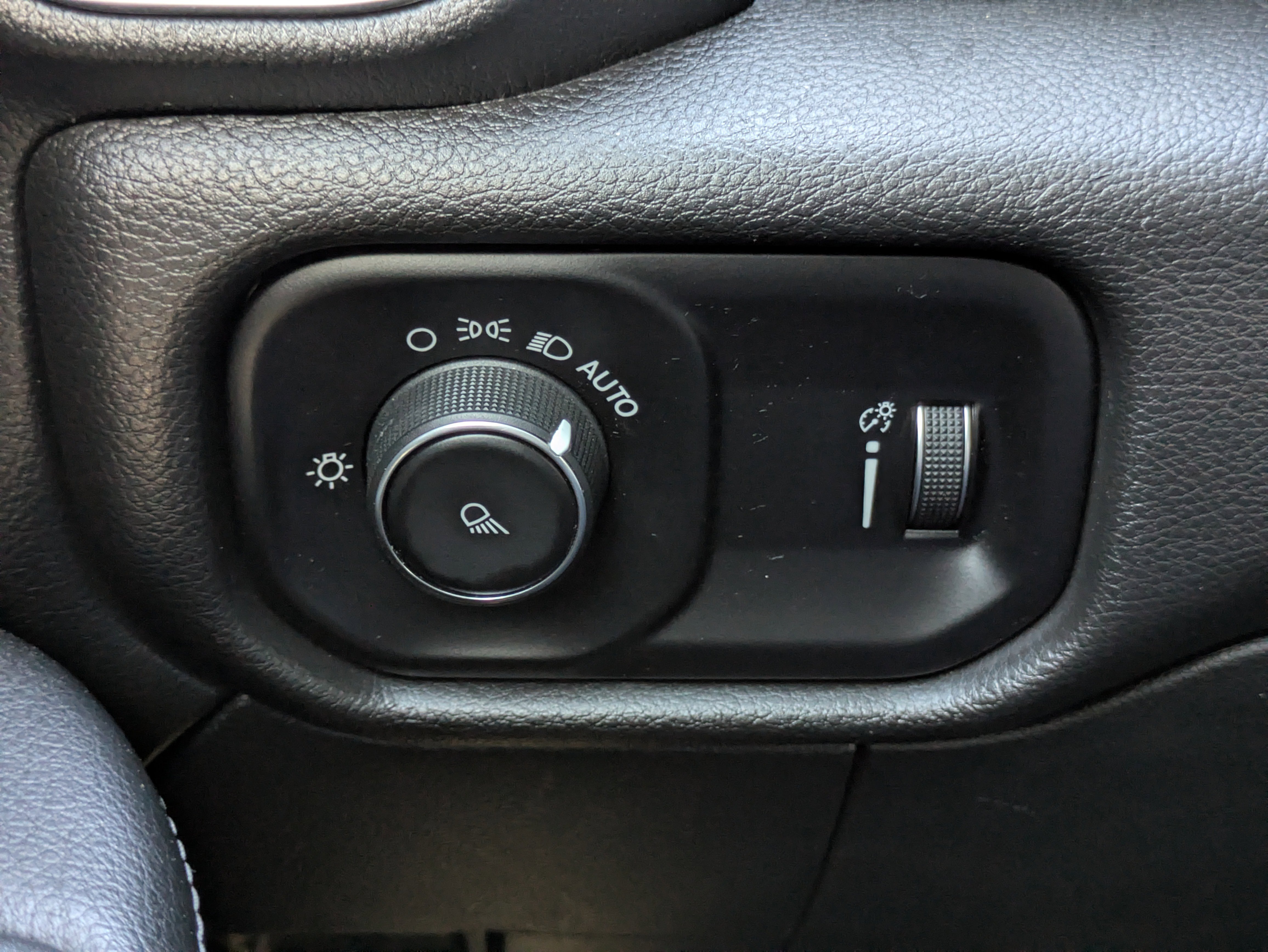 Used 2022 RAM 2500 Big Horn image 13