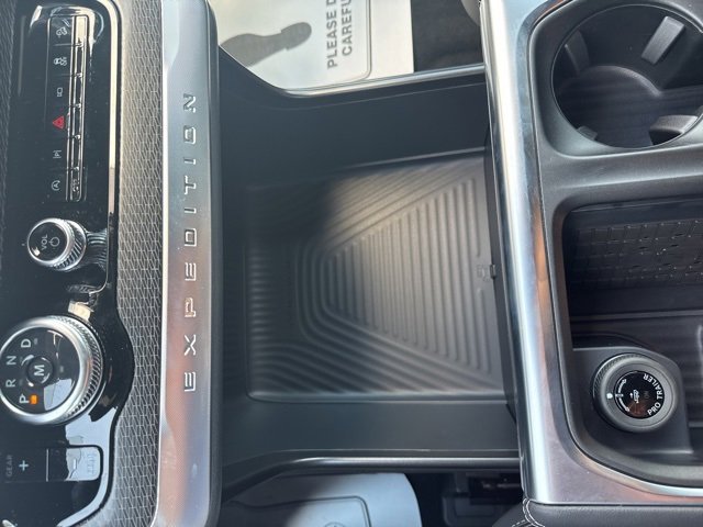 New 2025 Ford Expedition Max Platinum w/ Stealth Performance Package image 29