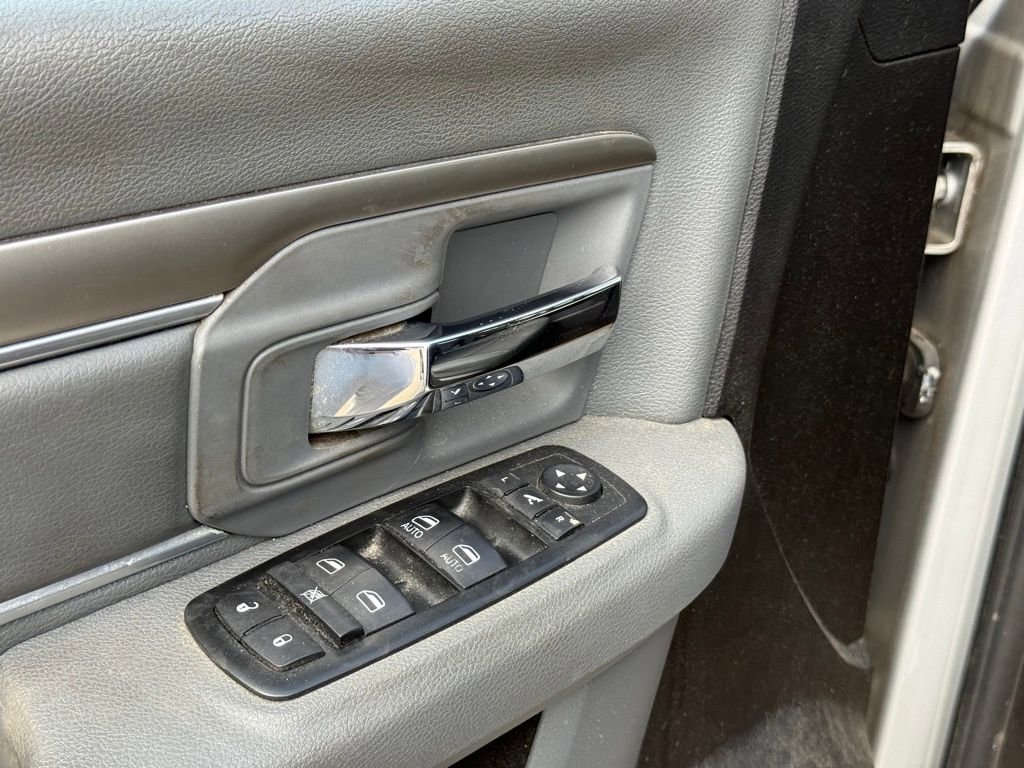Used 2015 RAM 1500 Big Horn image 12