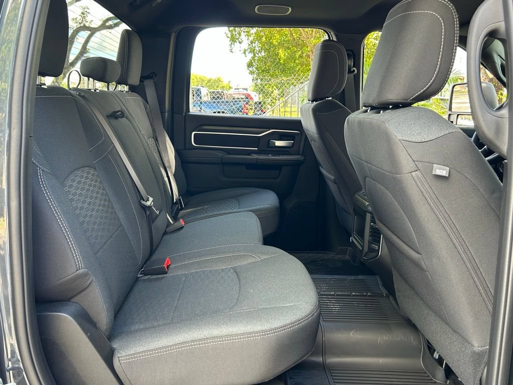 New 2026 RAM 2500 Big Horn AWD/4WD image 40