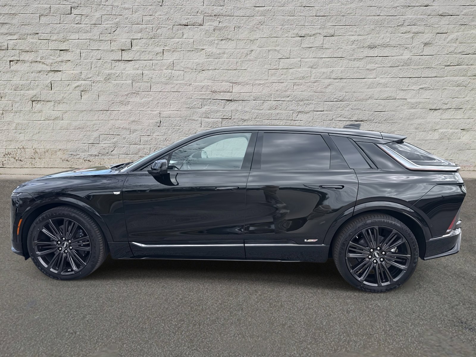 New 2026 Cadillac Lyriq V w/ LPO, Floor Liner Package image 8