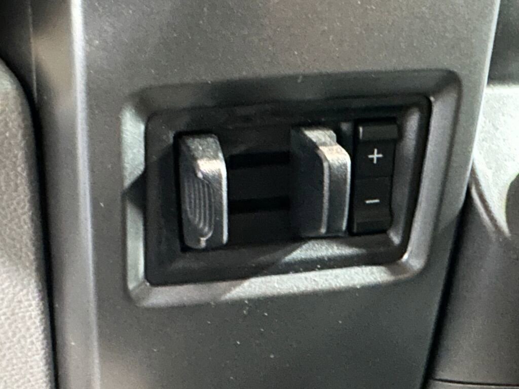 Used 2019 Ford F250 XLT w/ XLT Value Package image 17