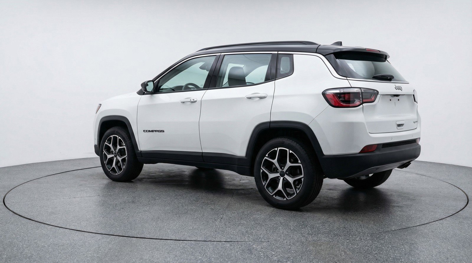 Used 2025 Jeep Compass Limited AWD/4WD image 6