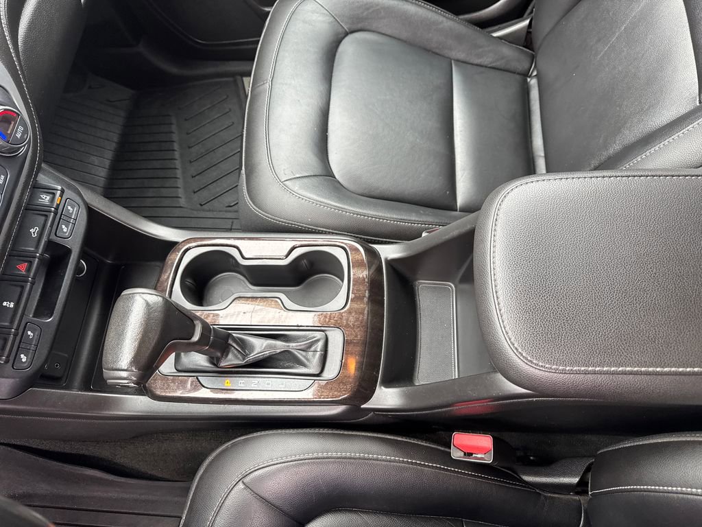 Used 2018 GMC Canyon SLT w/ Driver Alert Package AWD/4WD image 30