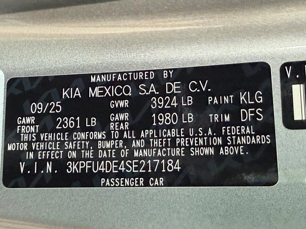 New 2025 Kia K4 EX image 20