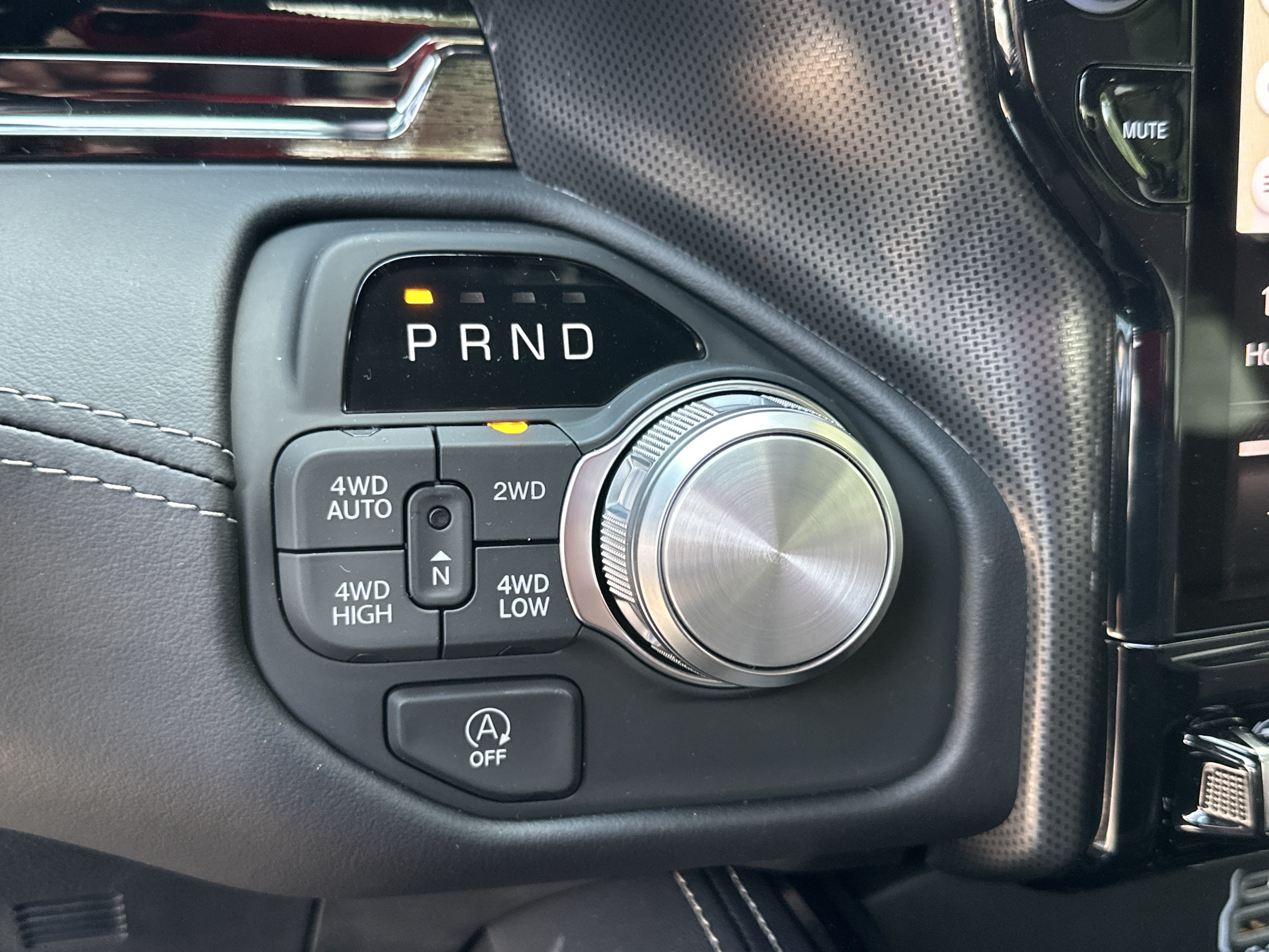 New 2027 RAM 1500 Limited AWD/4WD image 9