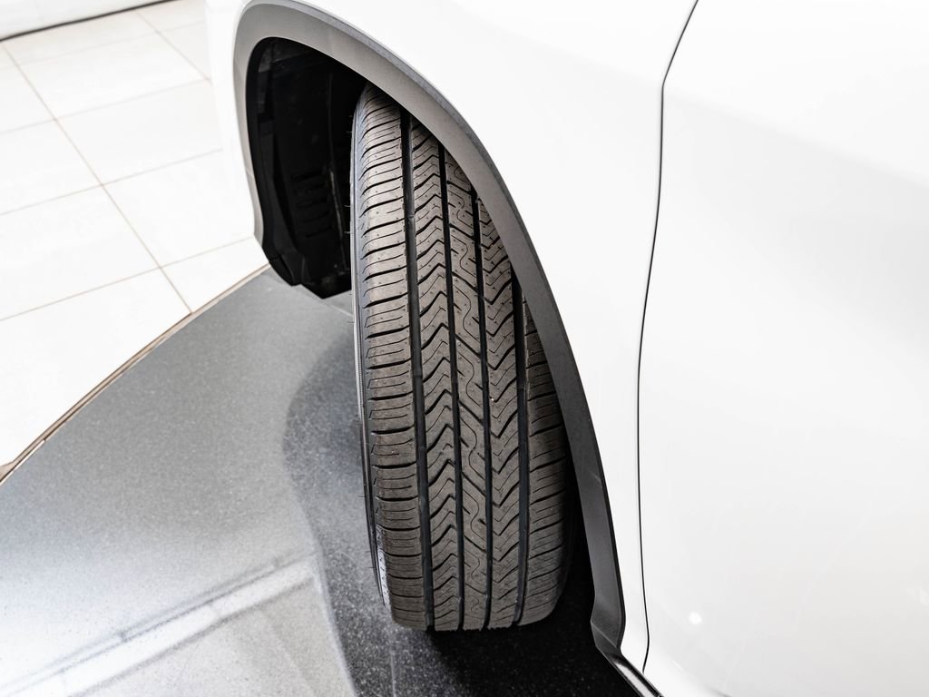 Used 2022 Lexus RX 450hL Luxury w/ Cold Area Package (CT) image 48