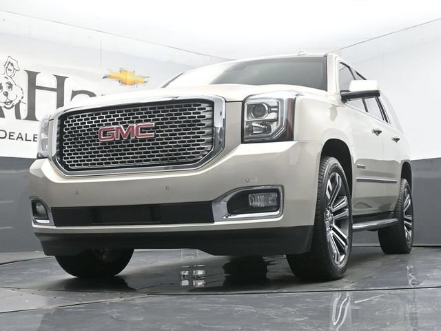 Used 2017 GMC Yukon Denali w/ Open Road Package AWD/4WD image 4