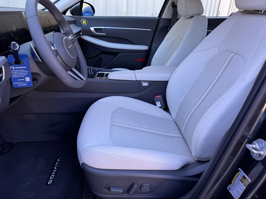 New 2026 Hyundai Sonata SEL image 8
