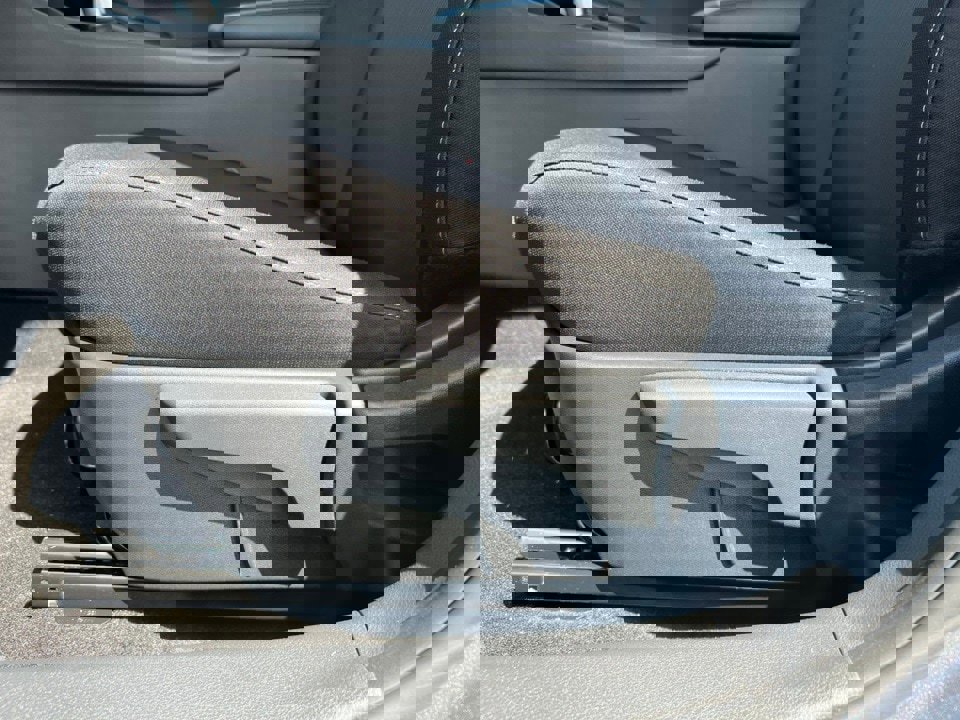 New 2025 Nissan Sentra SV w/ All-Weather Package image 7