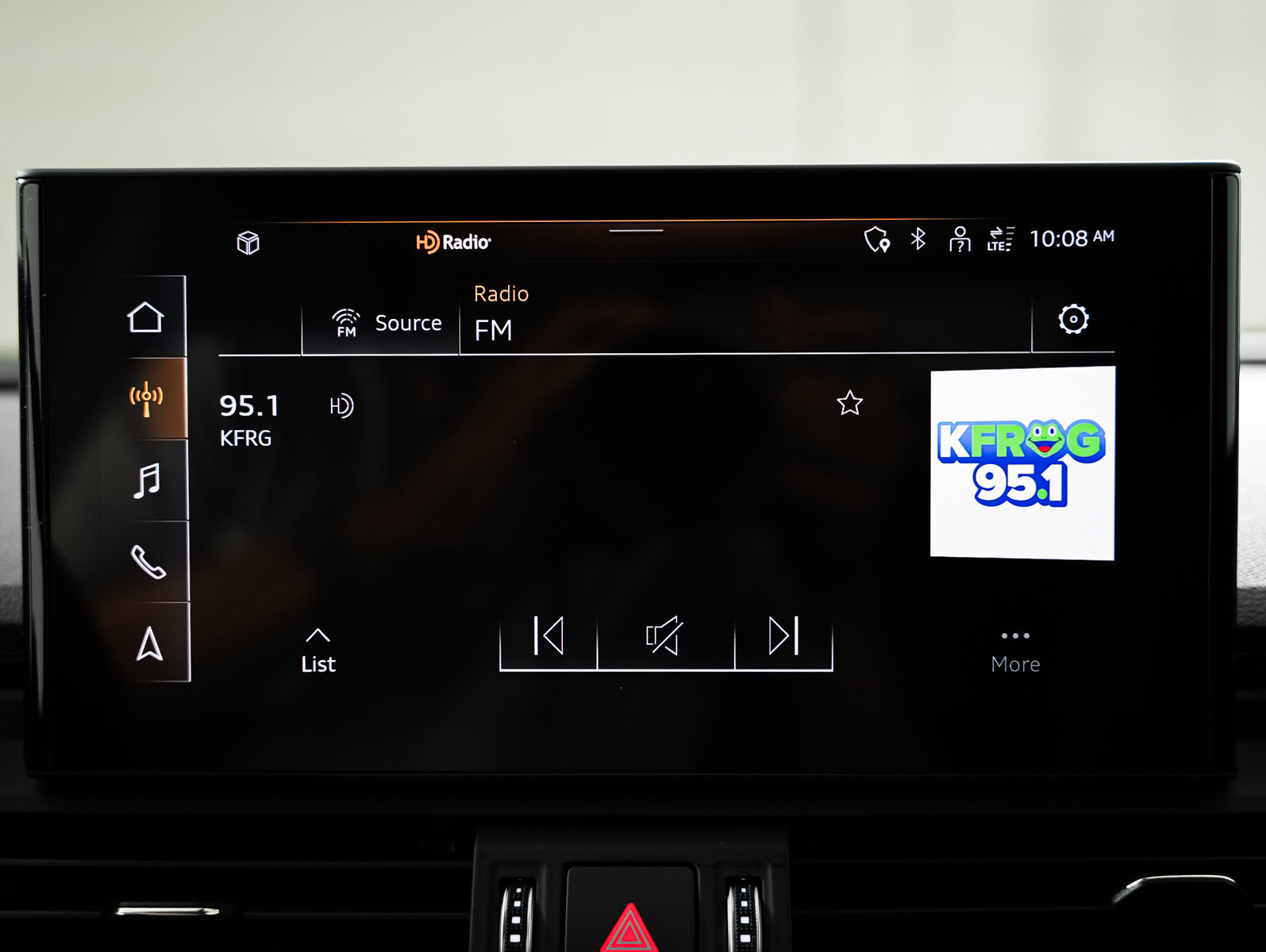 Used 2023 Audi Q5 2.0T Premium w/ Convenience Package image 15