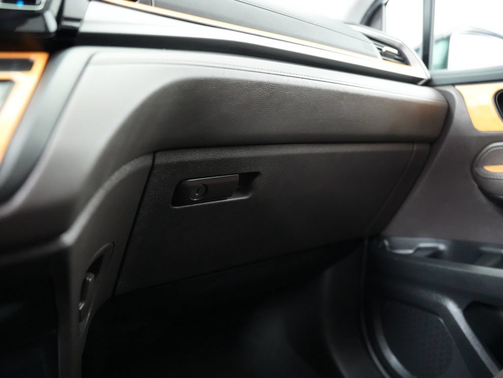 Used 2018 Honda Odyssey Elite image 46