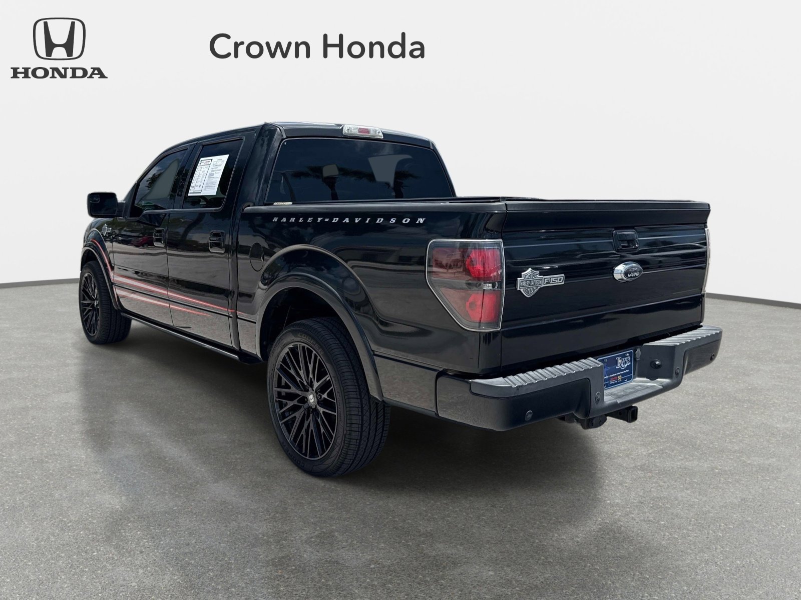 Used 2011 Ford F150 Harley-Davidson RWD image 3