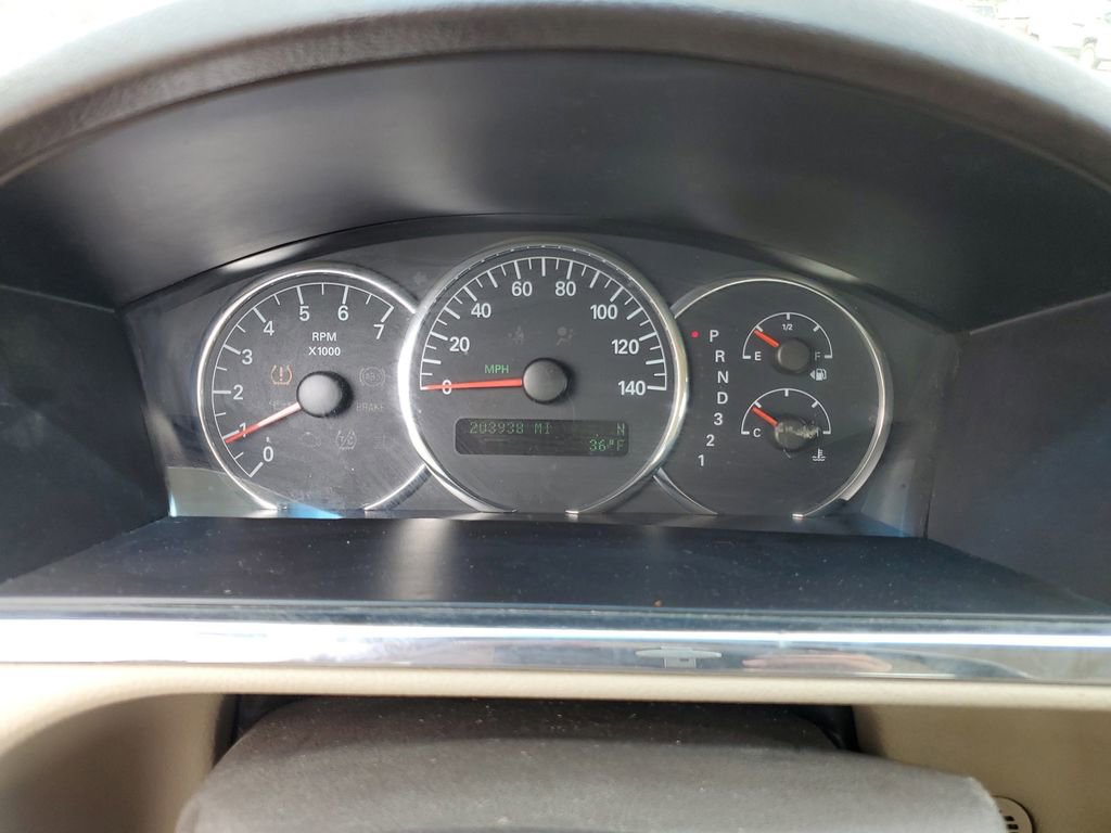 Used 2009 Buick LaCrosse CX FWD image 10