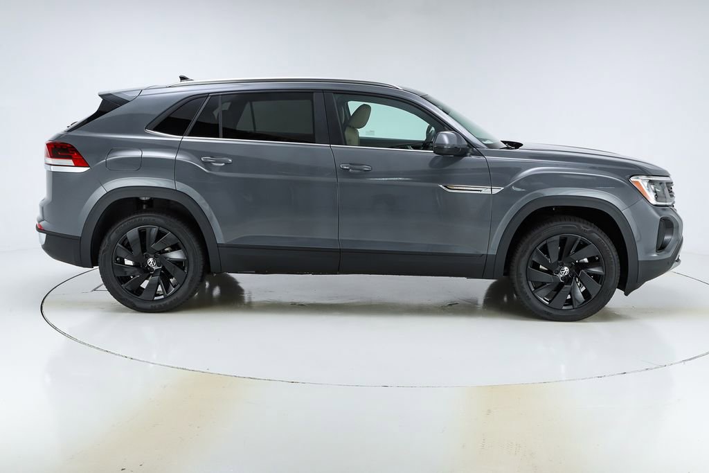 New 2026 Volkswagen Atlas Cross Sport SE image 10