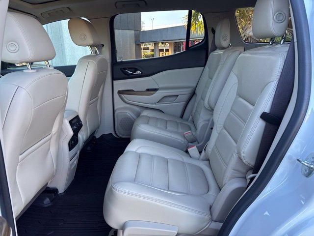 Used 2017 GMC Acadia Denali w/ Technology Package AWD/4WD image 7