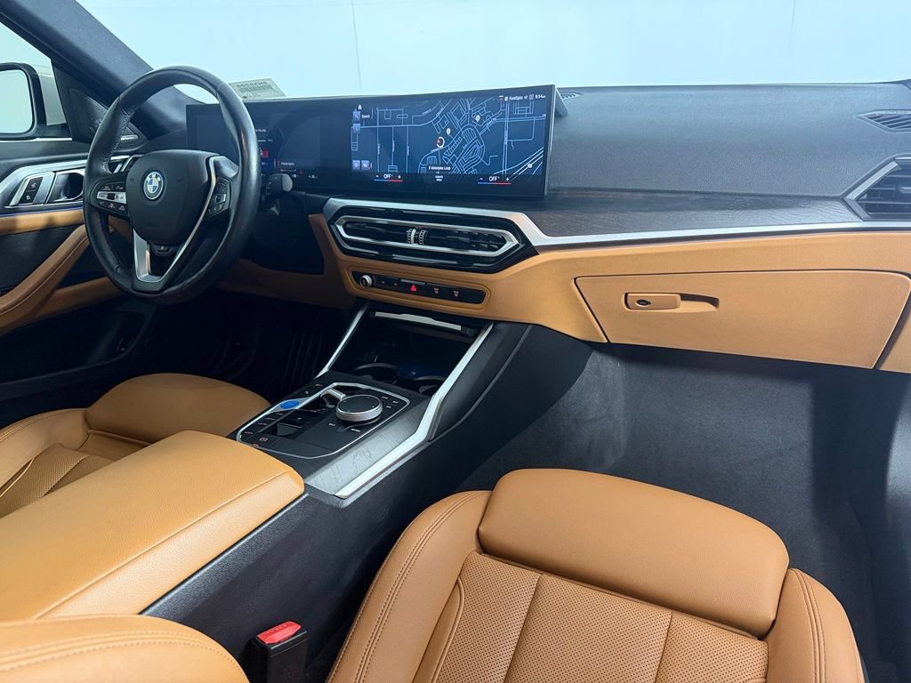 Used 2023 BMW i4 eDrive35 RWD image 16