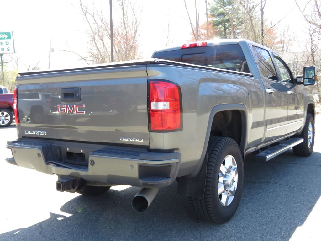 Used 2017 GMC Sierra 3500 Denali w/ Duramax Plus Package AWD/4WD image 5