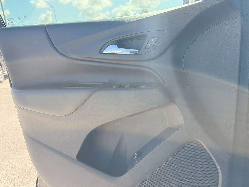 Used 2020 Chevrolet Equinox LT image 23