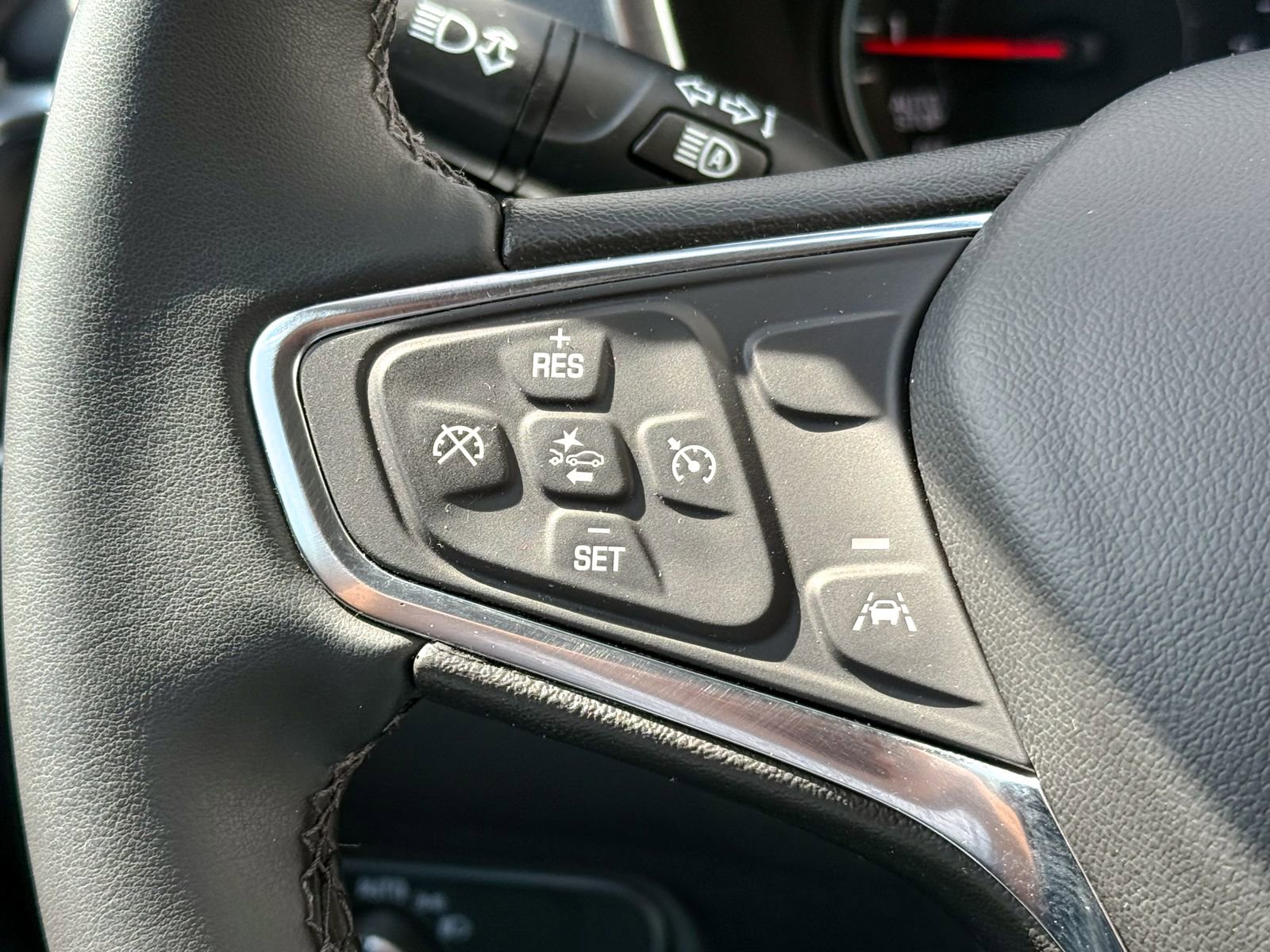 Used 2024 Chevrolet Equinox LT image 26