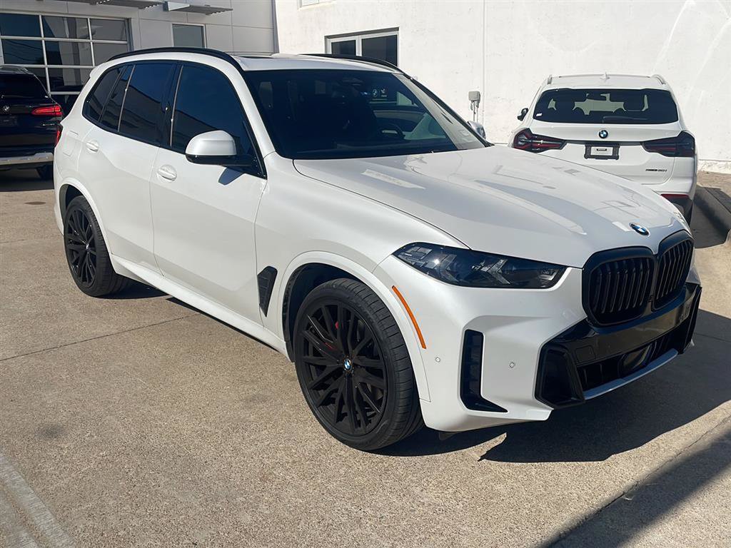 Certified 2026 BMW X5 xDrive40i w/ M Sport Package AWD/4WD image 4