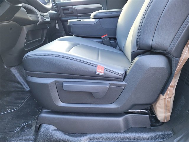 New 2026 RAM 5500 Tradesman w/ Chrome Appearance Group image 8