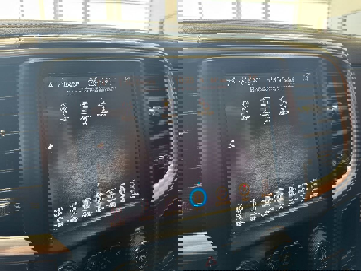 Used 2016 RAM 1500 Limited image 28