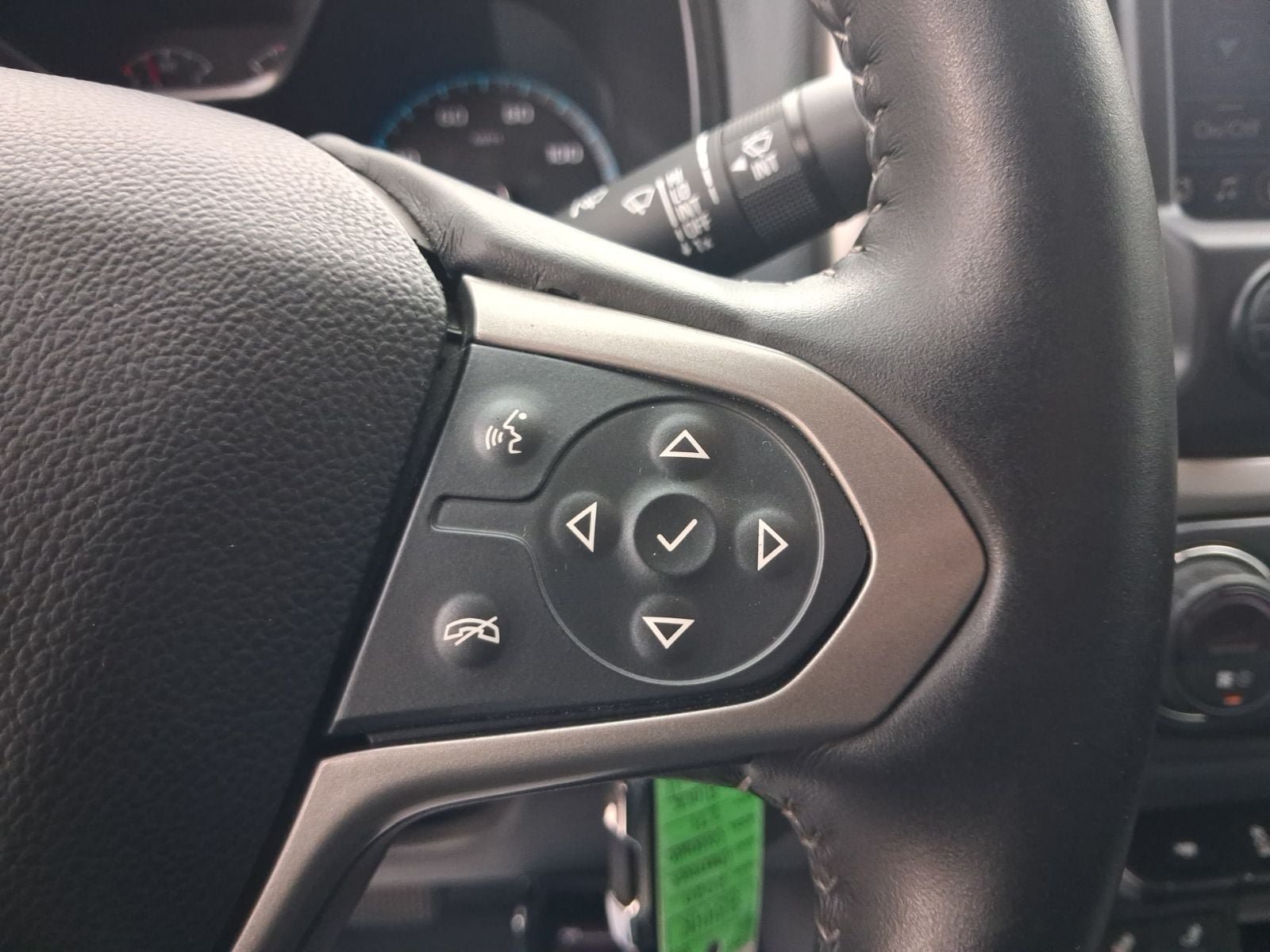 Used 2020 Chevrolet Colorado Z71 AWD/4WD image 20