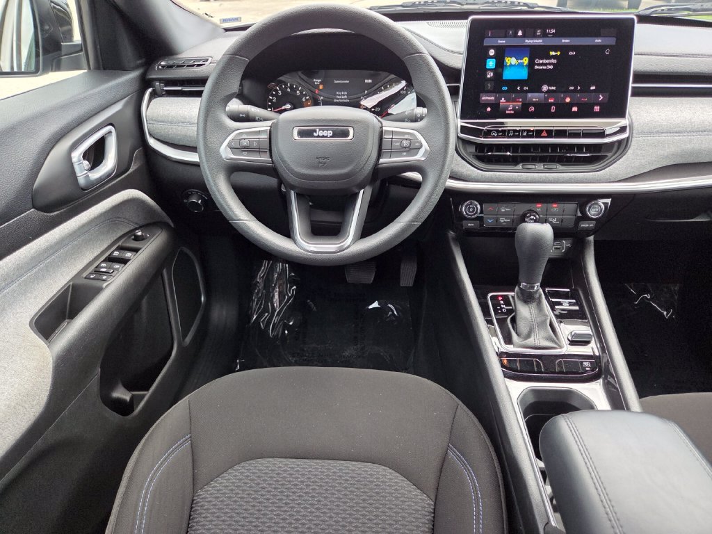 Used 2023 Jeep Compass Sport AWD/4WD image 26