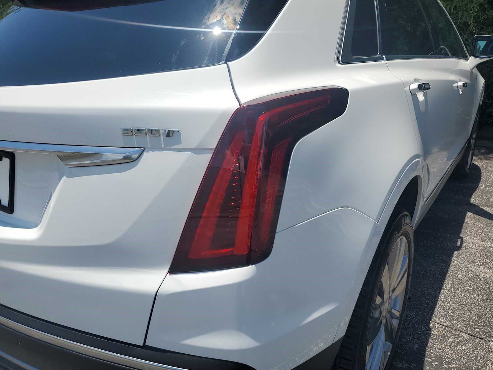 Certified 2024 Cadillac XT5 Premium Luxury FWD image 18