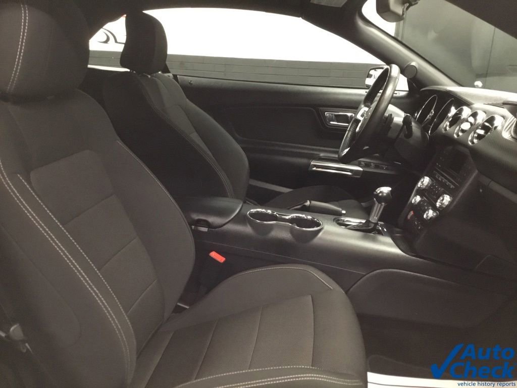 Used 2017 Ford Mustang Convertible image 37