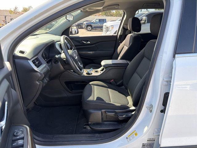 Used 2023 GMC Acadia SLE FWD image 7