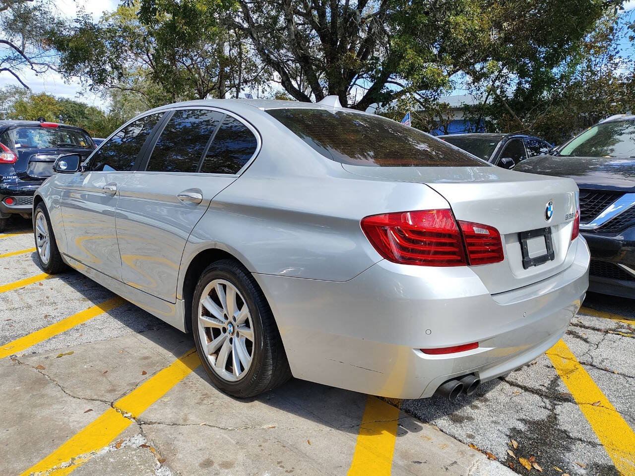 Used 2016 BMW 528i Sedan RWD image 7