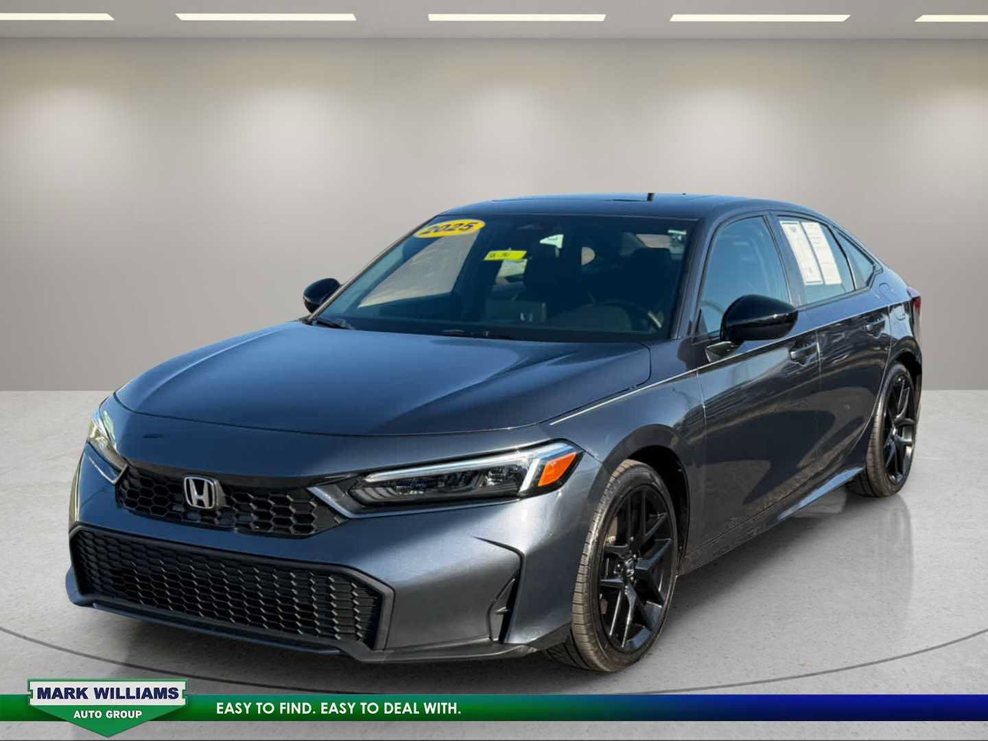 Used 2025 Honda Civic Sport image 4