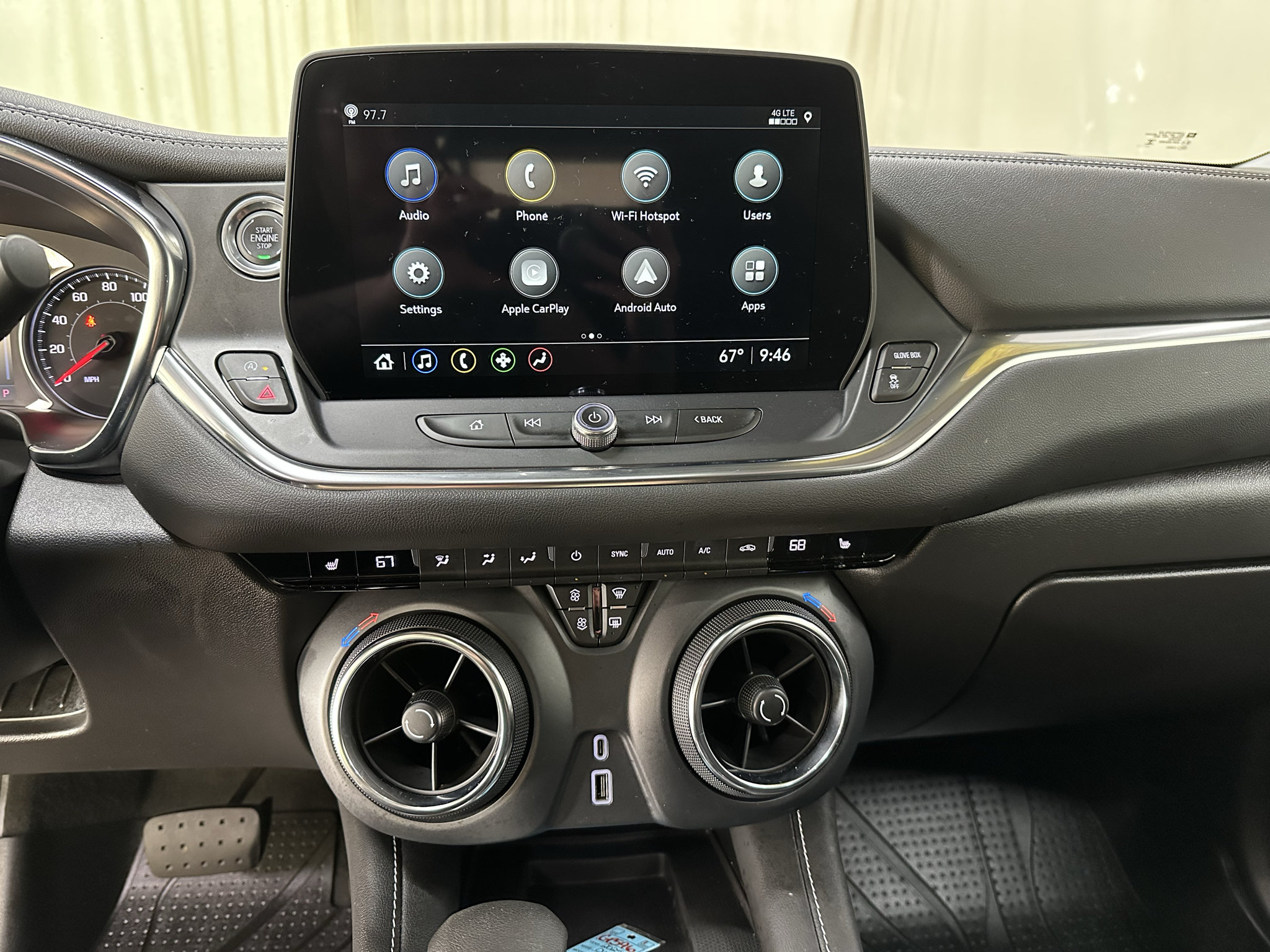 Used 2025 Chevrolet Blazer LT w/ Convenience Package FWD image 35