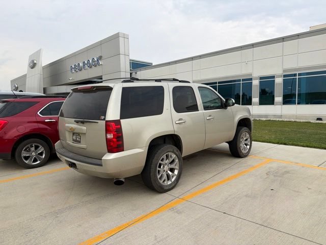 Used 2013 Chevrolet Tahoe LT RWD image 3