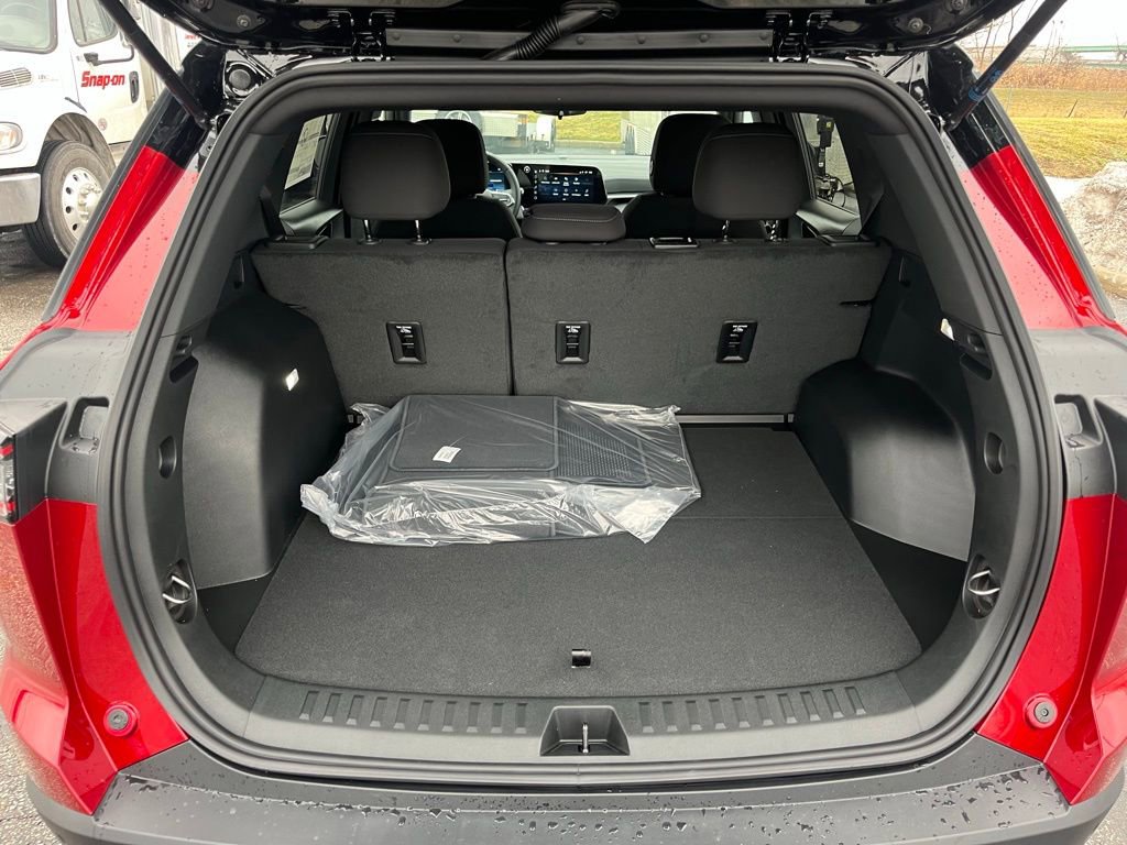 New 2026 Chevrolet Equinox LT w/ Midnight Edition image 29