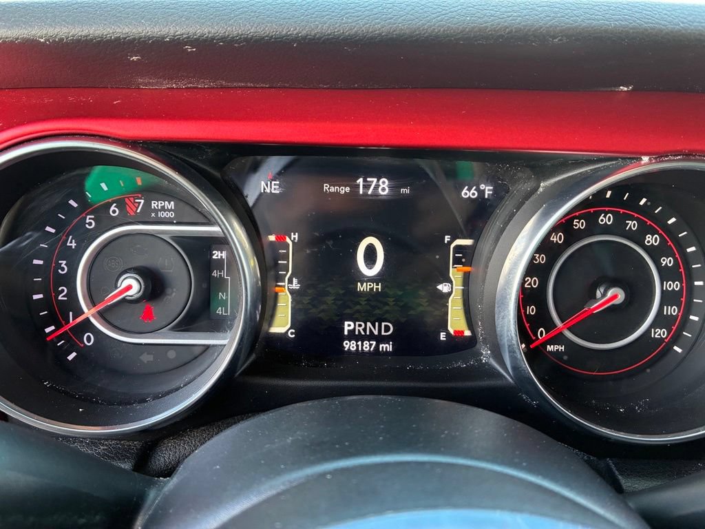 Used 2020 Jeep Wrangler Rubicon w/ Uconnect 4C Nav & Sound Group AWD/4WD image 28