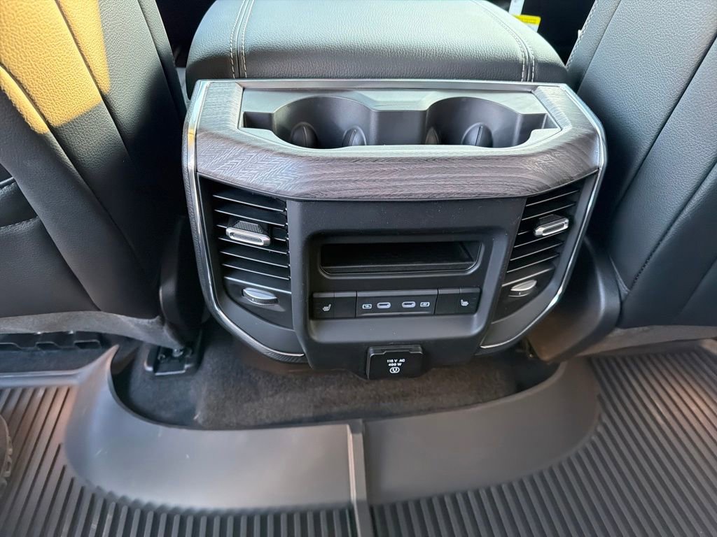 New 2026 RAM 1500 Laramie w/ Laramie Preferred Package image 32