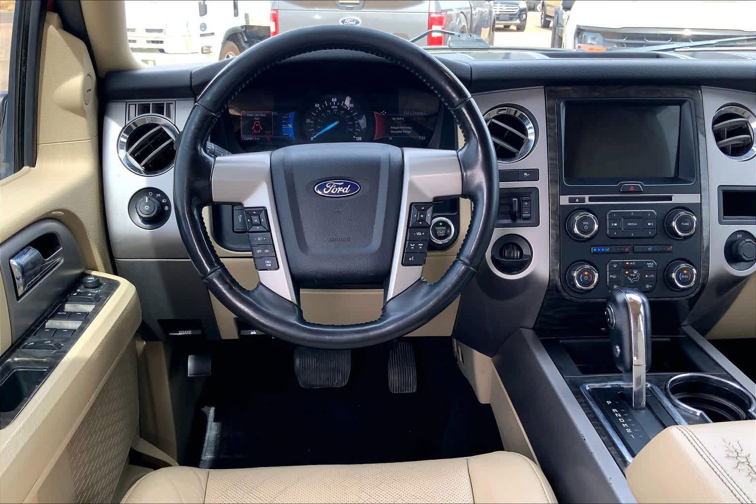 Used 2017 Ford Expedition Limited w/ Equipment Group 301A image 6