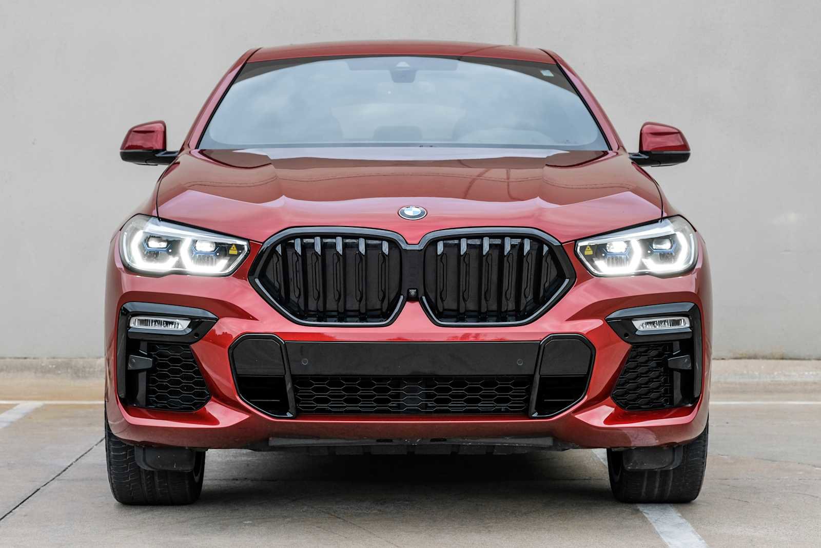 Used 2021 BMW X6 M50i w/ Executive Package image 6